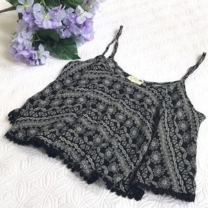 NWOT LA Hearts boho crop top